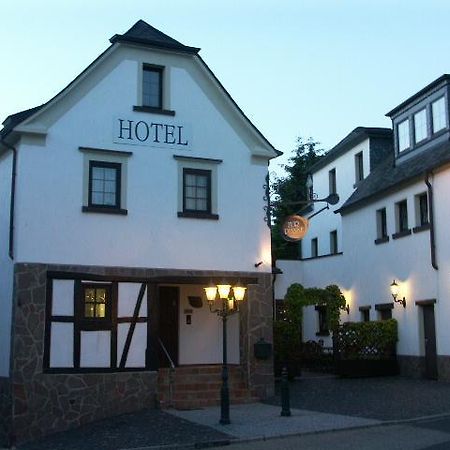Hotel Restaurant Zur Pfanne Urbar  المظهر الخارجي الصورة